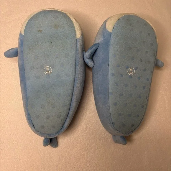 Narwhal Slippers Kids Size 2/3 - Picture 4 of 4